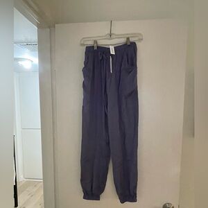 Olivaceous Silk Cargo Pants - new with tags/size small, lilac/purple